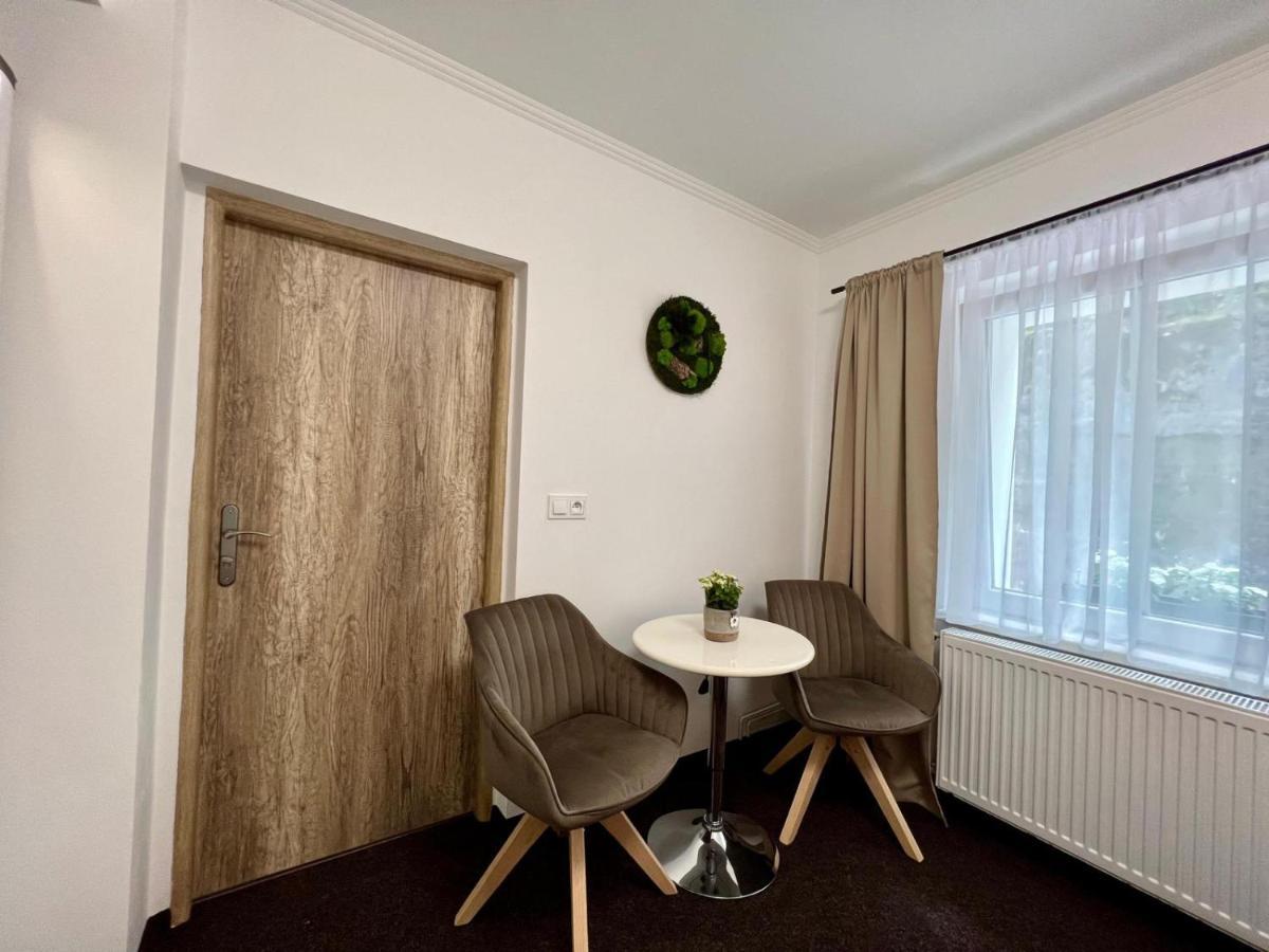 Pension Aperol Hřensko Exterior foto